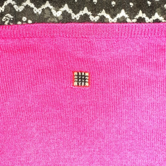 Women's Fuscia Pink Cashmere Top - Picture 4 of 7